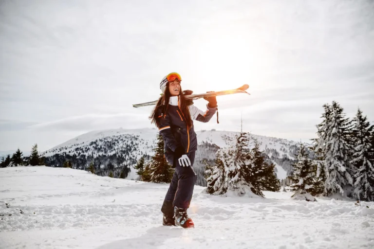 How to Reduce Ski Rental Fees: A Definitive Strategic Guide